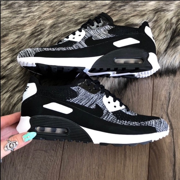 NWT🐼Nike Air max Ultra Flyknit - Picture 4 of 8